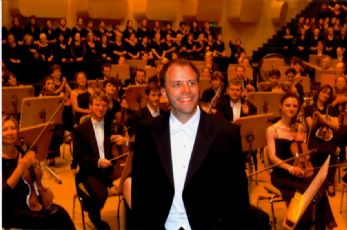 Thomas Cooley Performance 2.jpg
